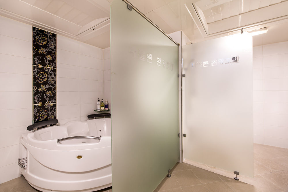 Hotel Tirol Seoul Ngoại thất bức ảnh