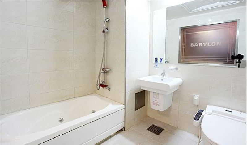 Hotel Tirol Seoul Ngoại thất bức ảnh