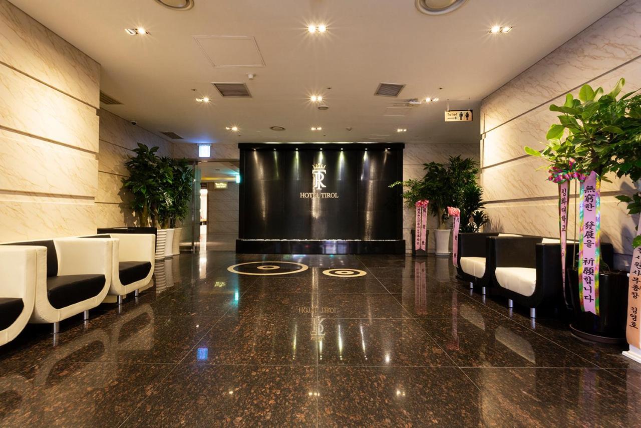 Hotel Tirol Seoul Ngoại thất bức ảnh